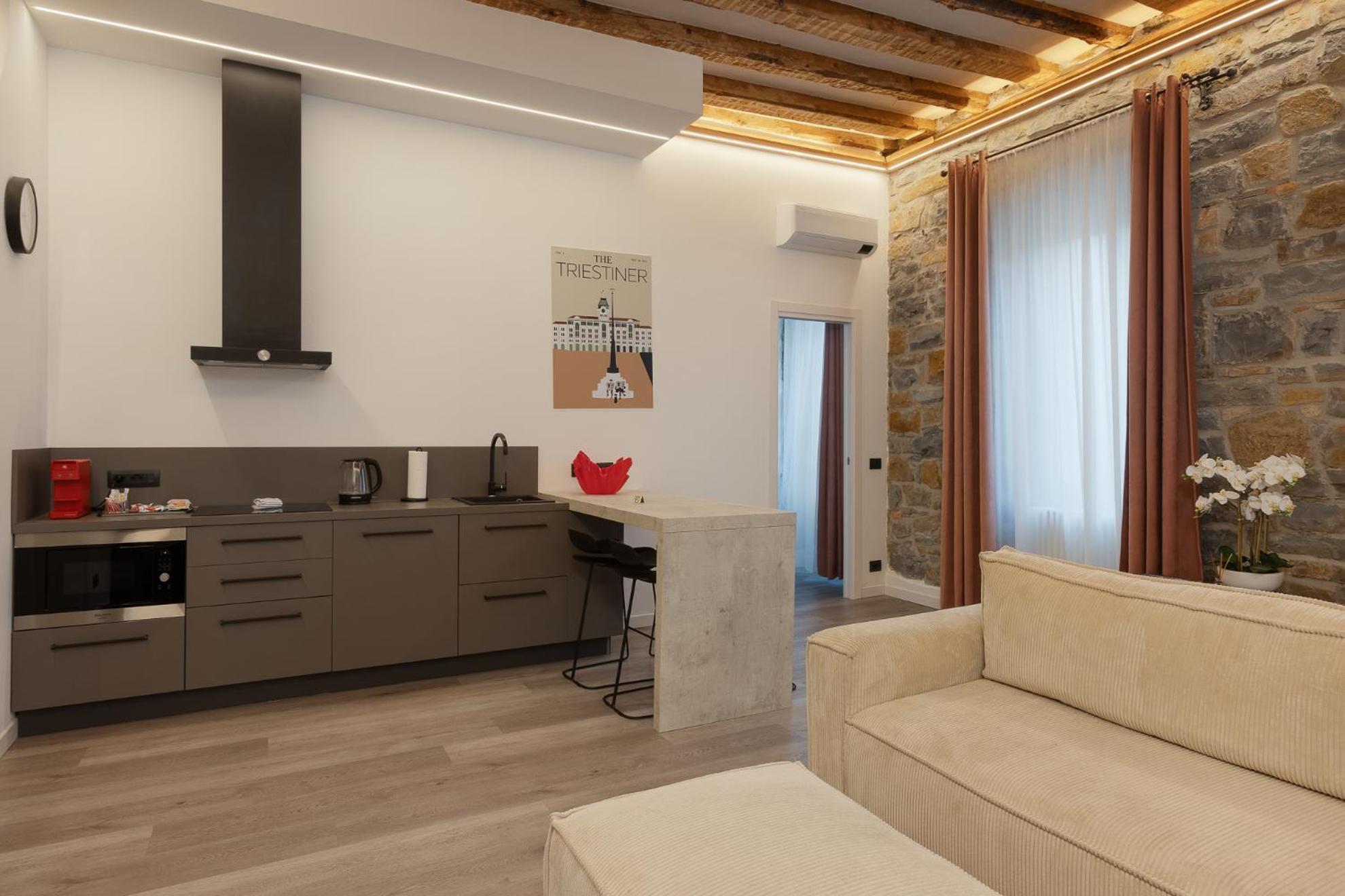 San Nicolo Suites Триест Экстерьер фото